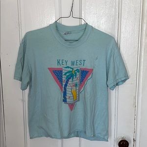 Cropped vintage key west t shirt